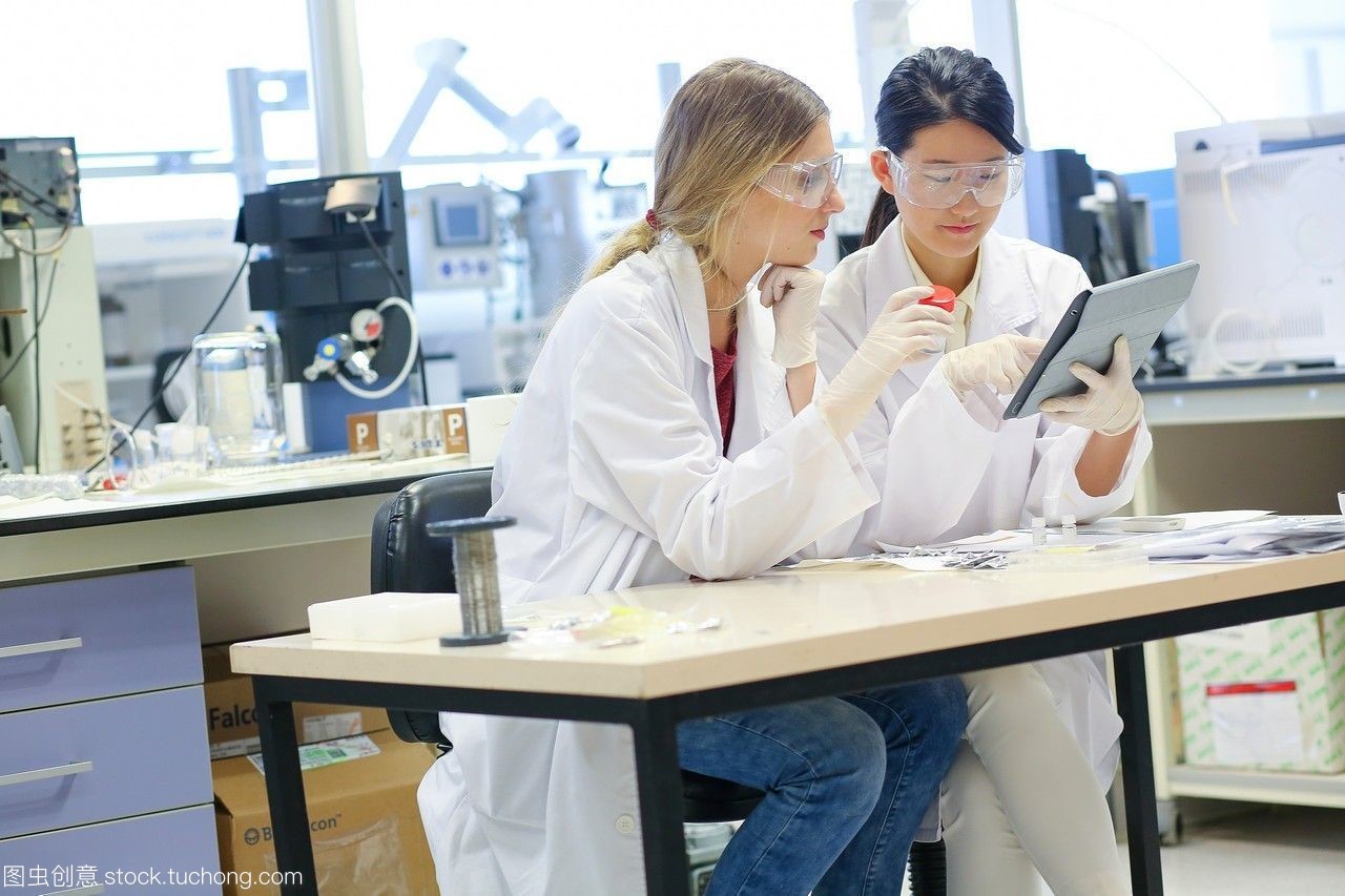 研究人員。有機(jī)實(shí)驗(yàn)室?；瘜W(xué)分析實(shí)驗(yàn)室。技術(shù)服務(wù)行業(yè)。tecnaliaresearch&innovationdonostiasansebastiangipuzkoabasquecountry,西班牙