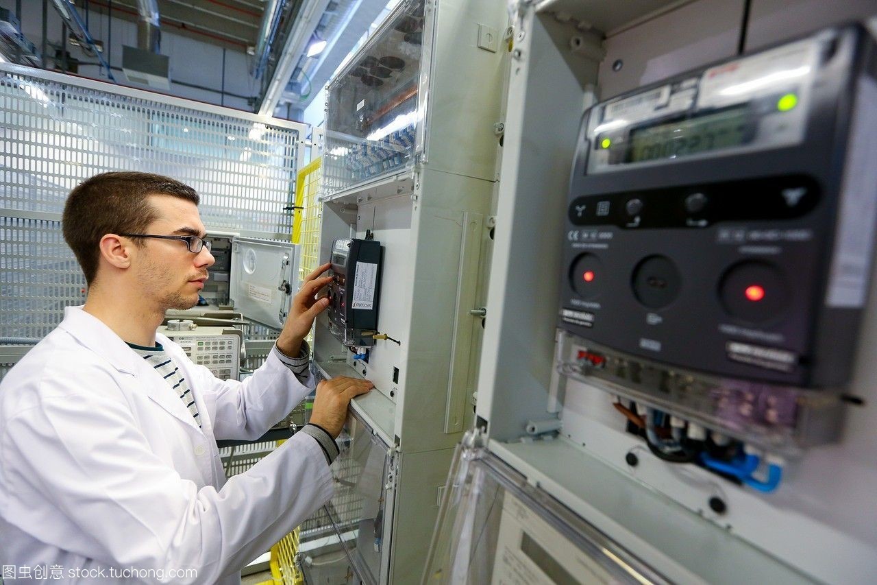 研究員。電器柜性能計數(shù)器。低壓微網(wǎng)絡。用于智能電網(wǎng)和智能電表的測試和證書服務。電力電子設備認證。技術(shù)服務行業(yè)。tecnaliaresearch&innovationbizkaiabasquecountry,西班牙。